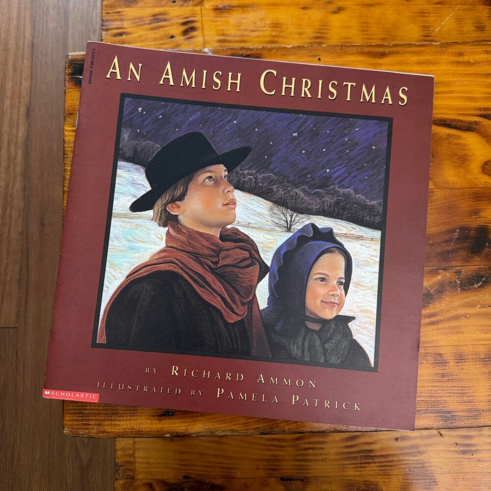 Vintage 1997 An Amish Christmas Paperback Book